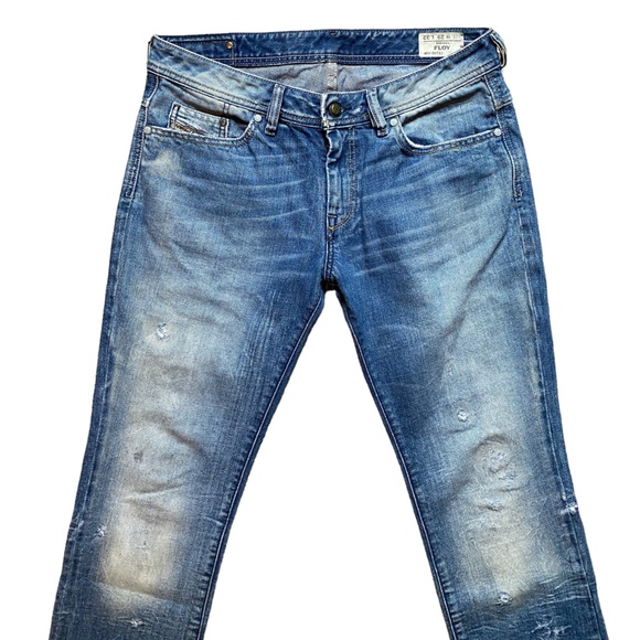 Diesel Women’s Denim “Floy” Size W29 L32 Straight Leg Jeans Distressed EUC - Picture 5 of 16